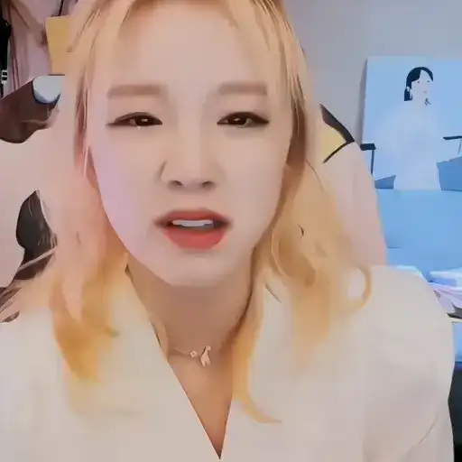 Sticker 🧞‍♀️