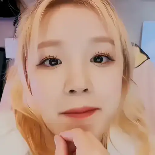 Sticker 🧞‍♀️