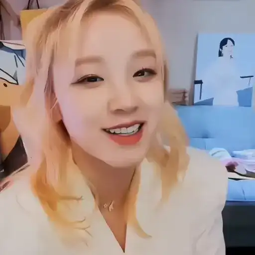 Sticker 🧞‍♀️