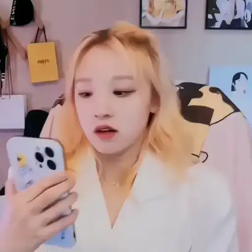 Sticker 🧞‍♀️