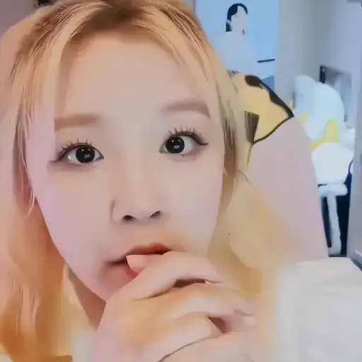 Sticker 🧞‍♀️