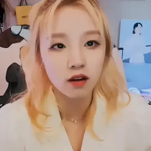 Sticker 🧞‍♀️