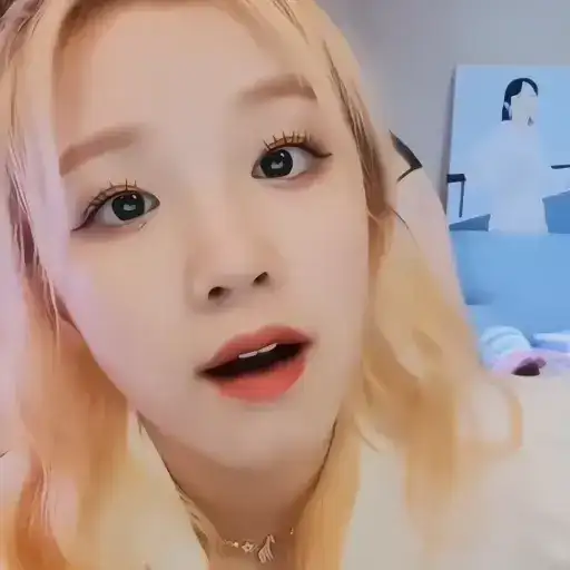 Sticker 🧞‍♀️