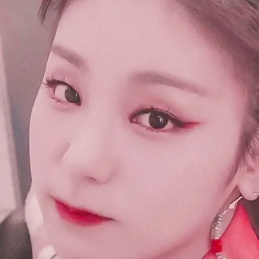 ⋆ ̥ hwang yeji preview