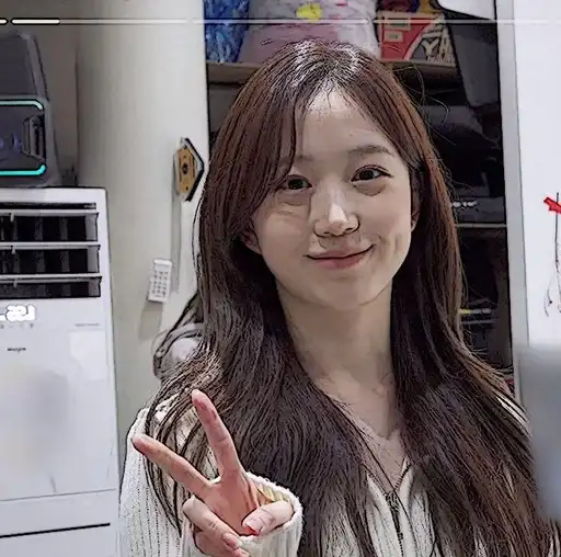 👩🏻‍🎨. haewon ⭒ preview