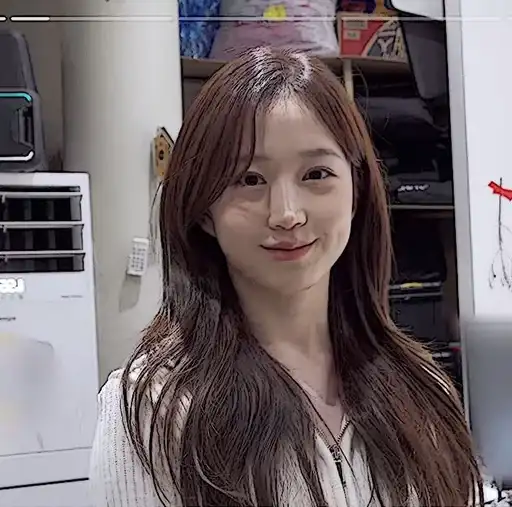 👩🏻‍🎨. haewon ⭒ preview