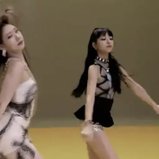 Yuna itzy meme face preview