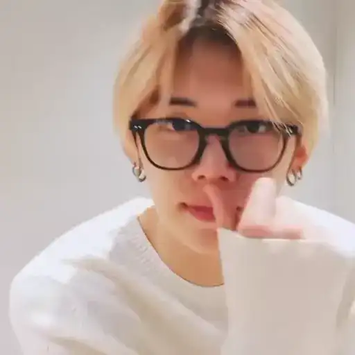 Sticker 😶‍🌫️