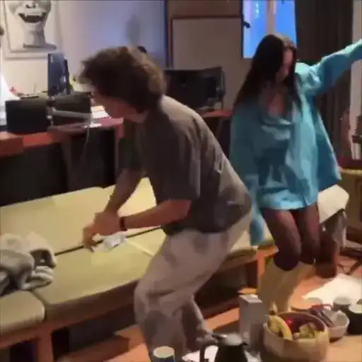 Dua mad core preview