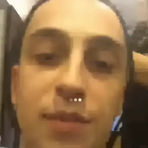 Sticker 😶‍🌫️