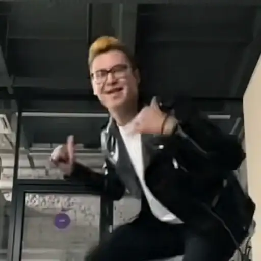 Sticker 💁‍♂️