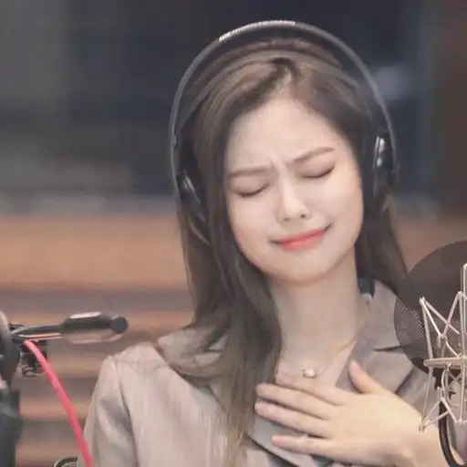 DBW Jennie 1 preview