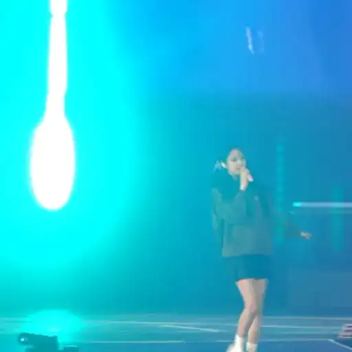 Sticker 👩‍❤️‍💋‍👩