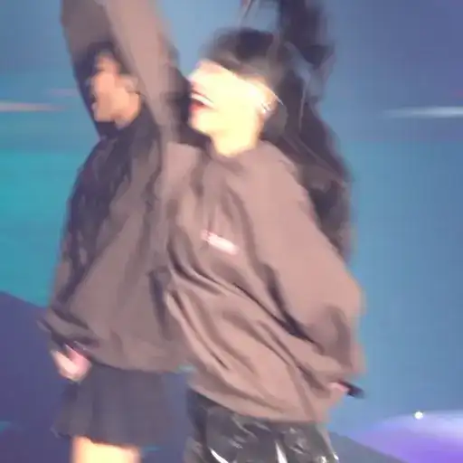 Sticker 👩‍❤️‍💋‍👩