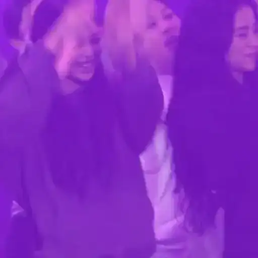 Sticker 👩‍❤️‍💋‍👩