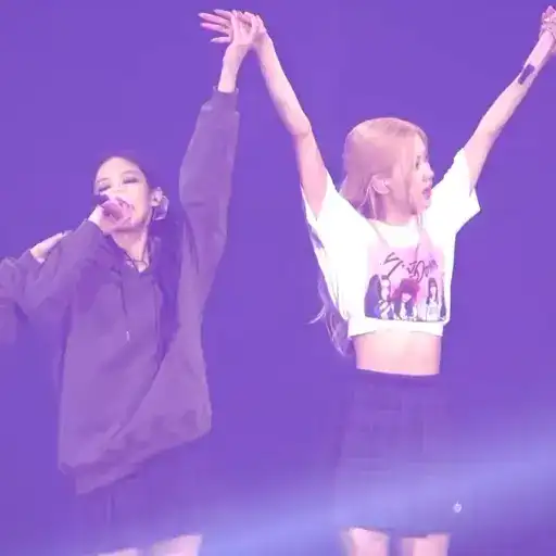 Sticker 👩‍❤️‍💋‍👩