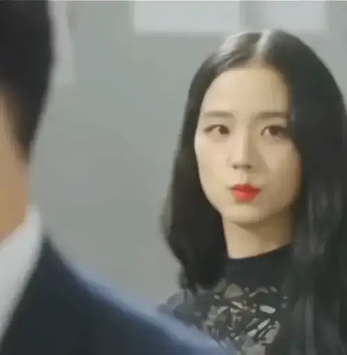 🫦 jisoo fr preview