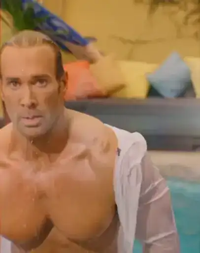 Sticker 🏊‍♂️